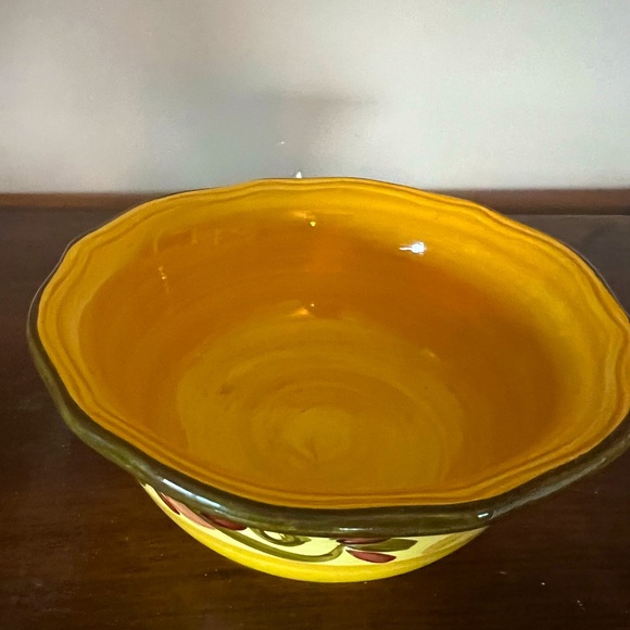 Gibson Hand Painted Soup Bowl - Picture 2 of 3